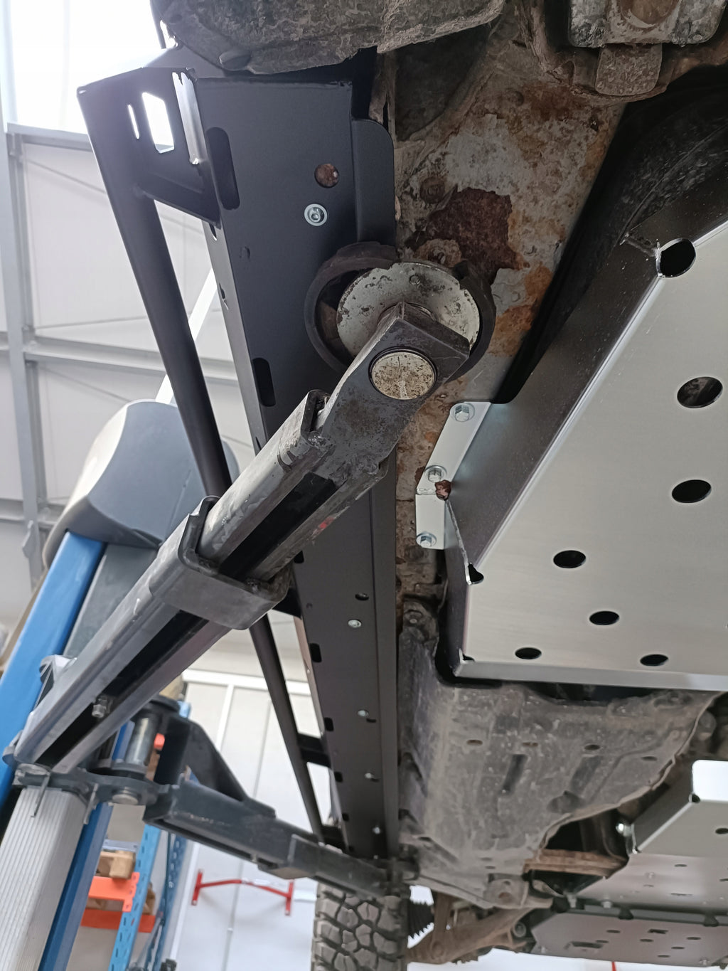 Rockslider Seitenschweller-Schutzrohre Mercedes ML