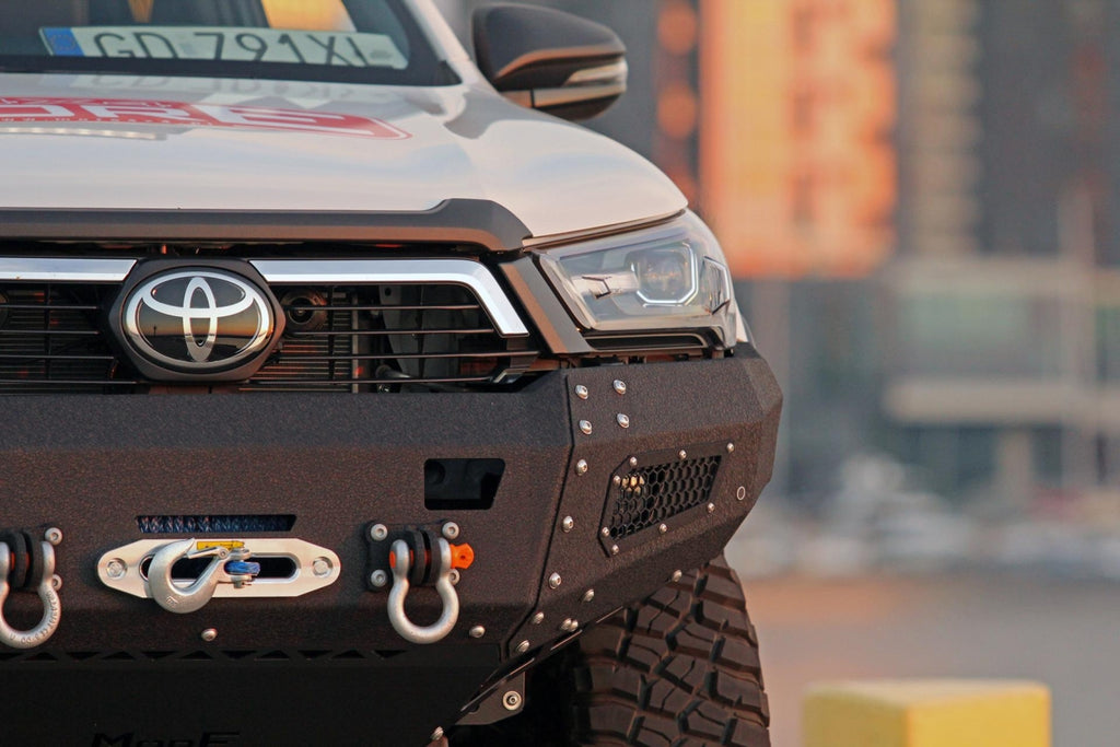 Pare-chocs treuil Toyota Hilux 8 REVO 2020+