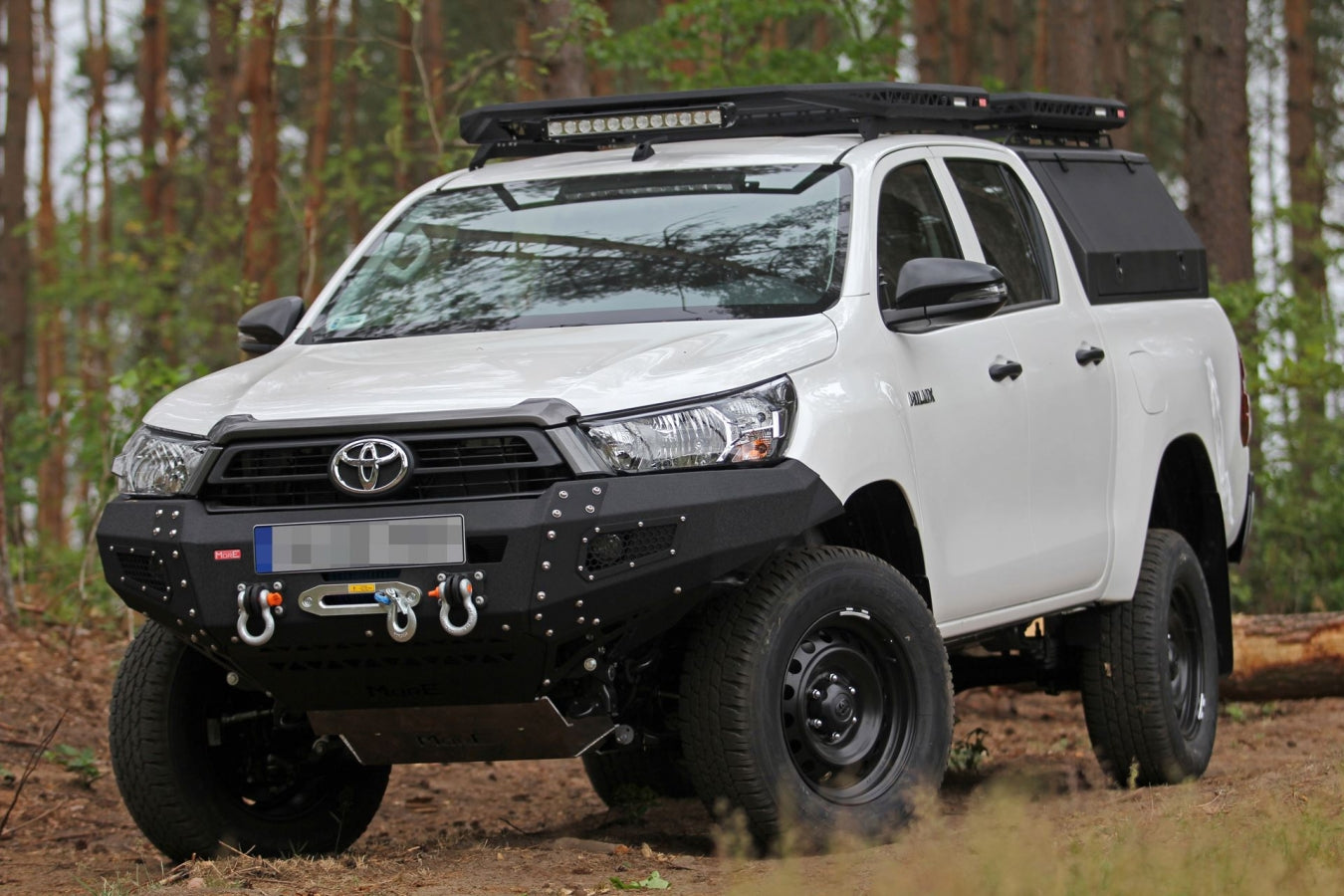 Pare-chocs treuil Toyota Hilux 8 REVO 2020+