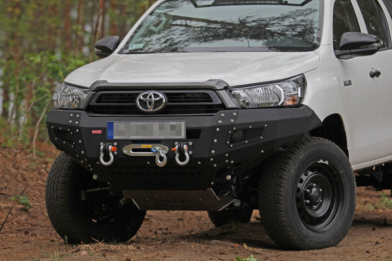 Pare-chocs treuil Toyota Hilux 8 REVO 2020+
