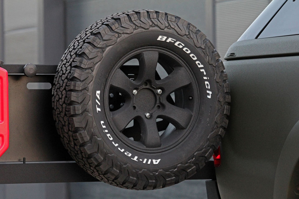 Support de roue de secours pour pare-chocs MorE 4x4 Pick-up
