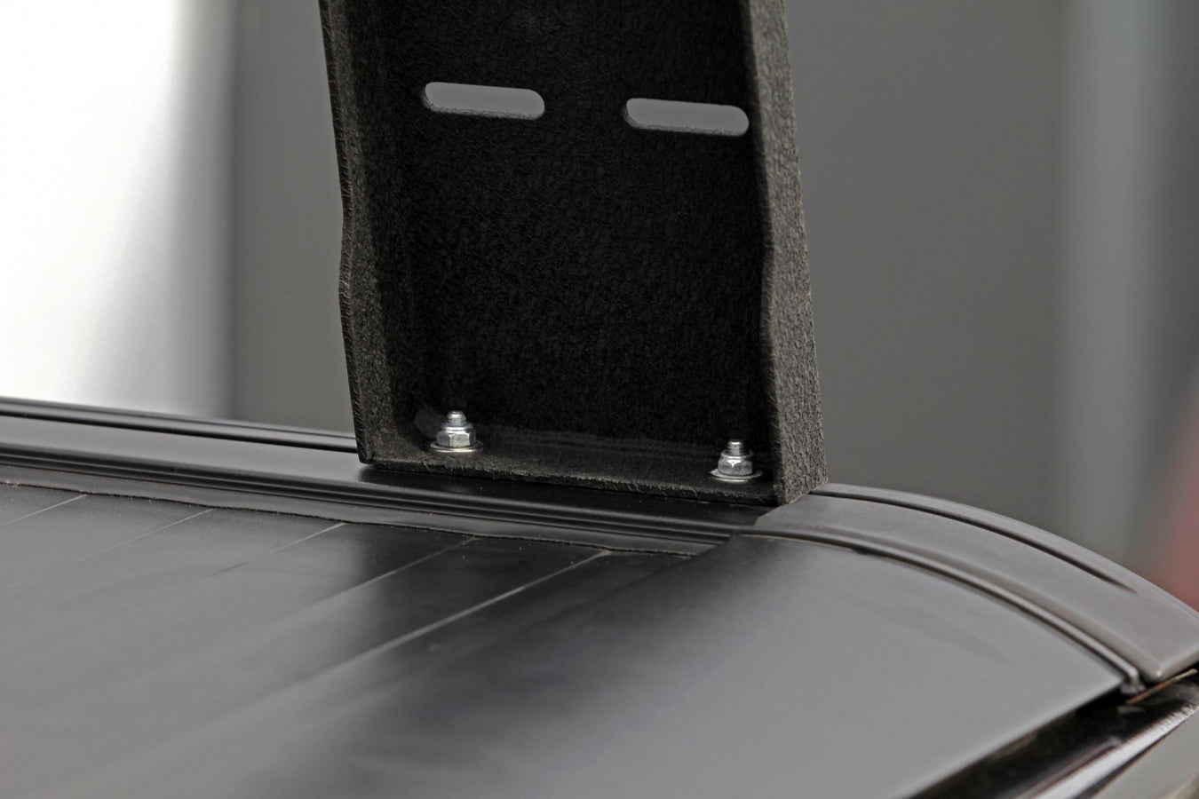 Bed Rack Mark II mittel kurz für Pickups – Rollo & Rollbar
