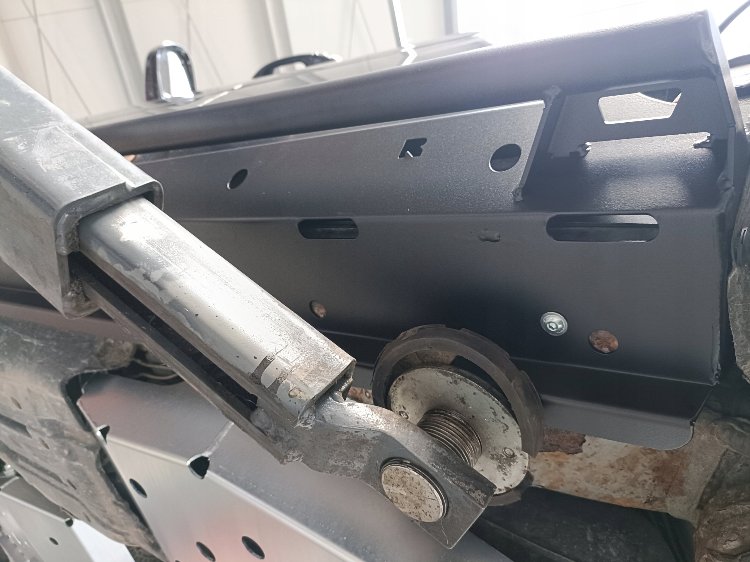 Rockslider Seitenschweller-Schutzrohre Mercedes ML