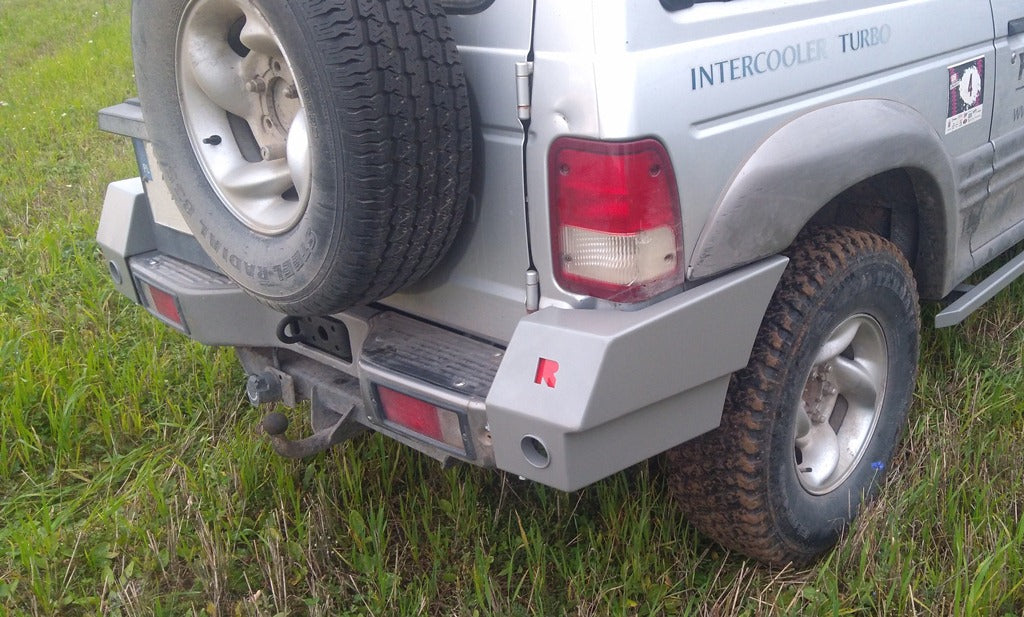 Pare-chocs arrière en acier Hyundai Galloper 3 portes