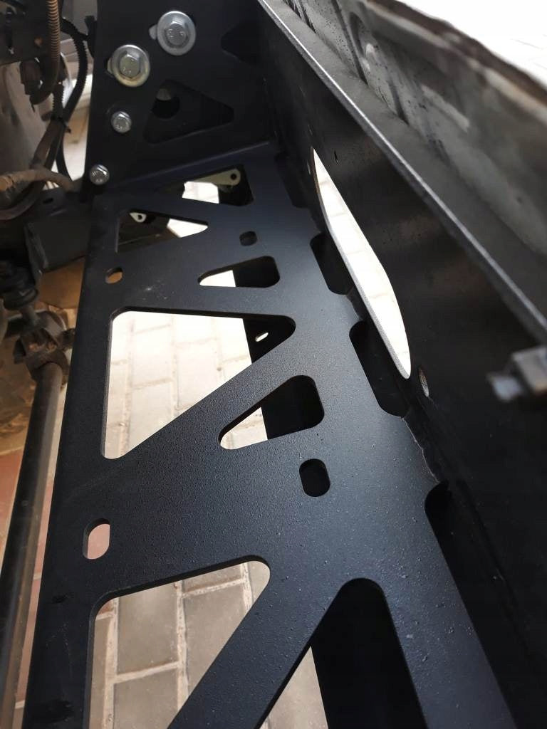 Pare-chocs avec treuil et barre de protection avant Hyundai Galloper