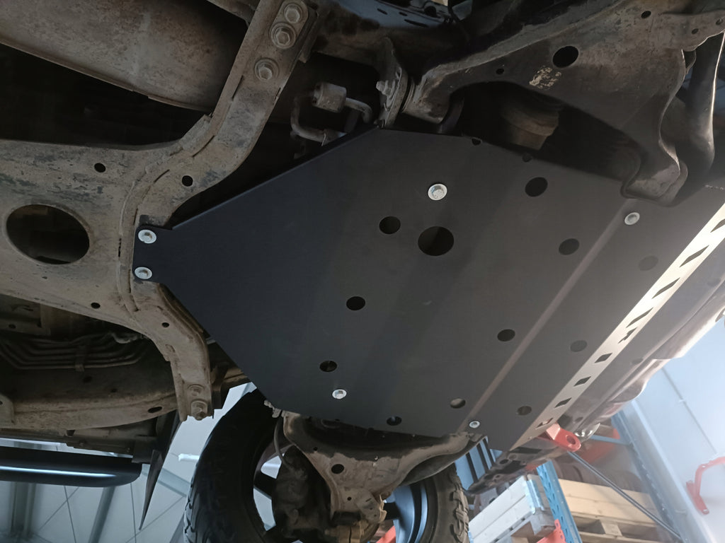 Unterfahrschutz Motor & Getriebe – Nissan Navara D23 (ab 2015)