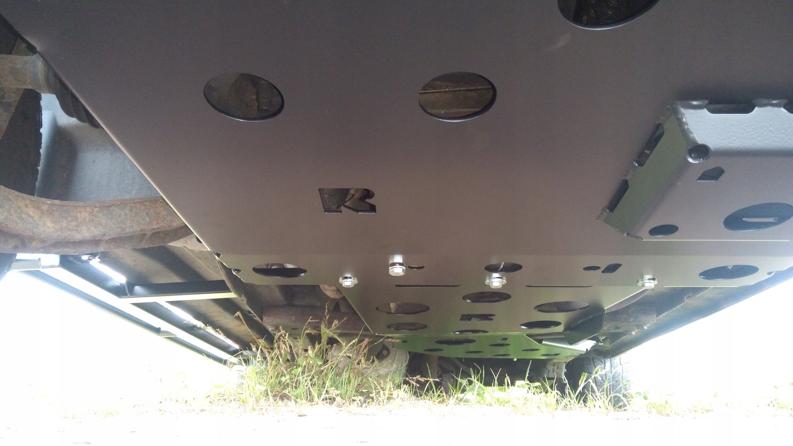 Underbody Protection Engine, Front Axle & Steering Gear – Jeep Cherokee KJ