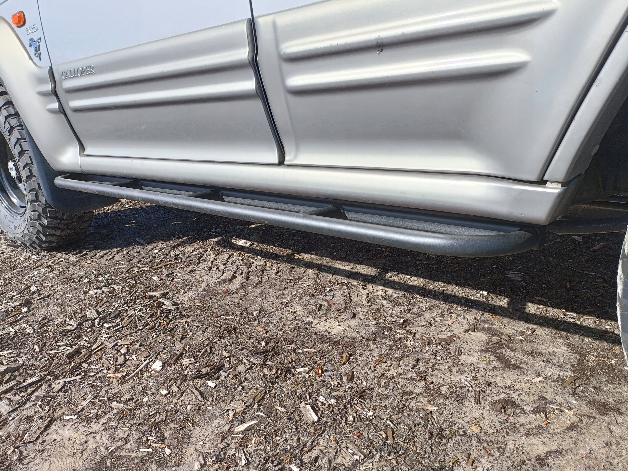 Rockslider Seitenschweller-Schutzrohre Hyundai Galloper 5-Türer