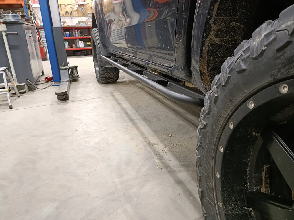 Protections tubulaires latérales Rockslider Nissan Navara D23