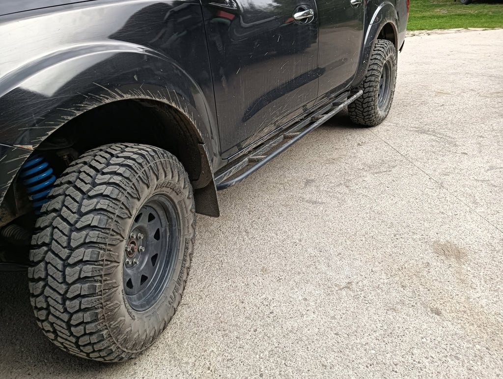 Protections tubulaires latérales Rockslider Nissan Navara D23