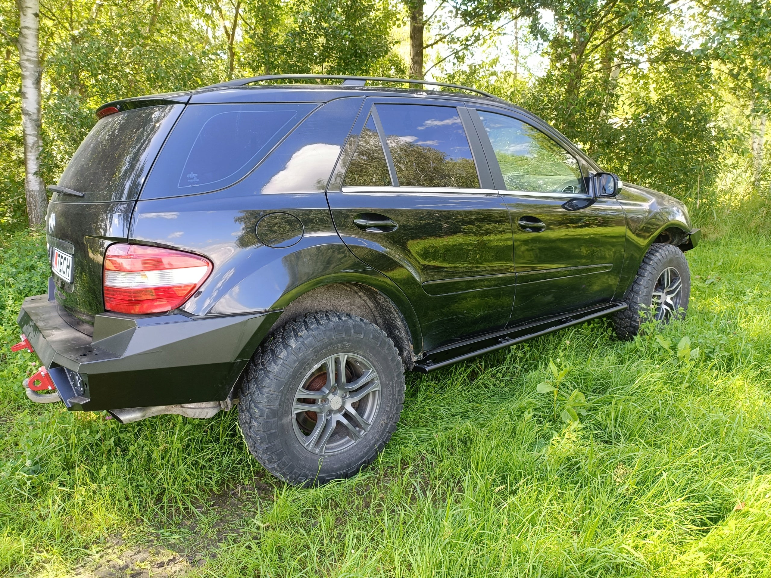 Rockslider Seitenschweller-Schutzrohre Mercedes ML