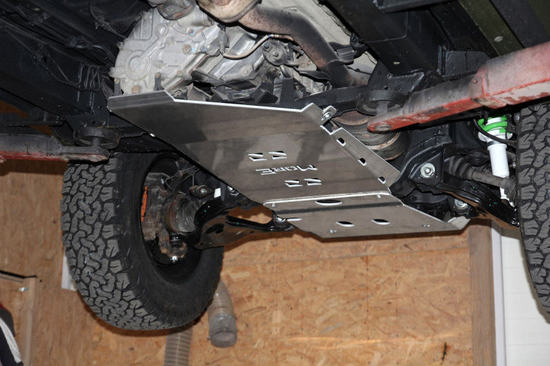 Protection sous moteur en aluminium Toyota Hilux Vigo 2011-2015