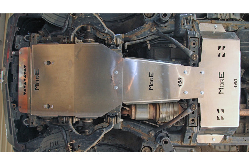 Protection sous moteur en aluminium Toyota Land Cruiser J150 – Avant