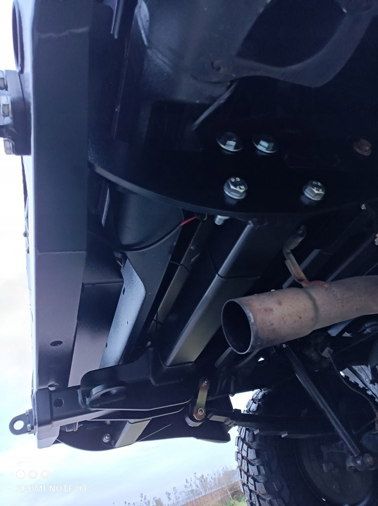 Pare-chocs arrière en acier Toyota Hilux 7 N25/N2