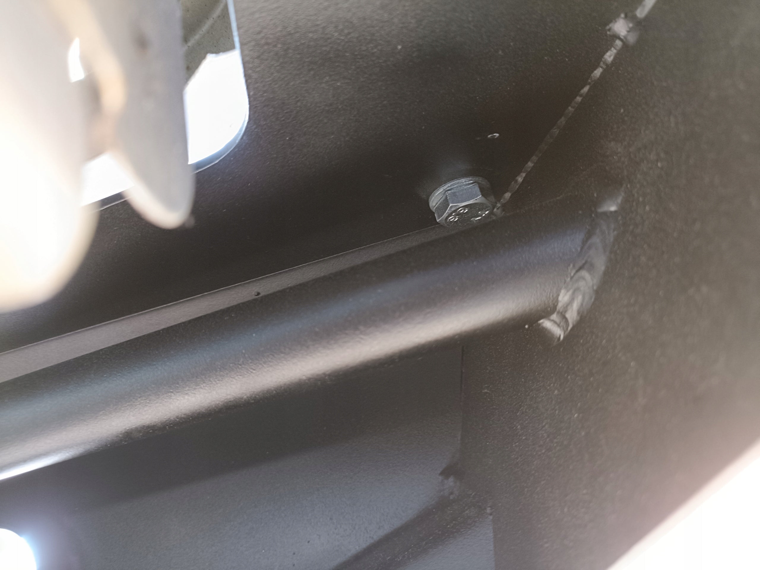 Pare-chocs avec treuil et barre de protection avant Hyundai Galloper