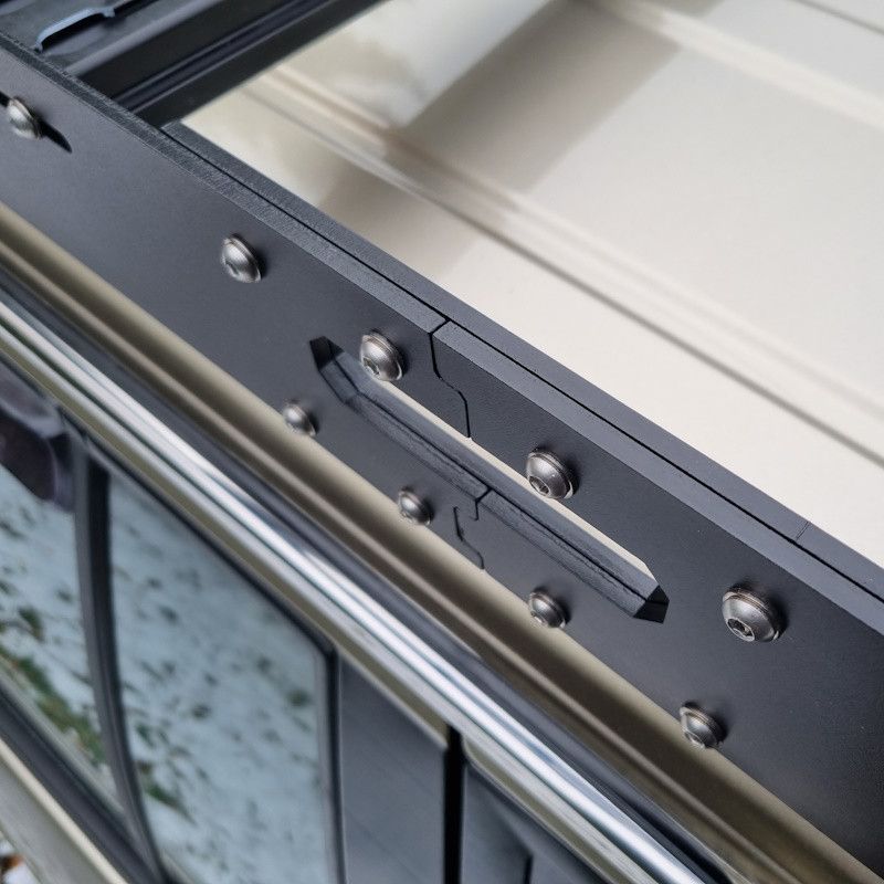 Nissan Patrol GU / GR Y61 Aluminium Low Profile Dachträger 5-Türer