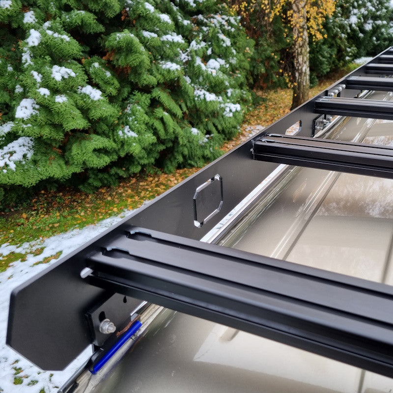 Nissan Patrol GU / GR Y61 Aluminium Low Profile Dachträger 5-Türer