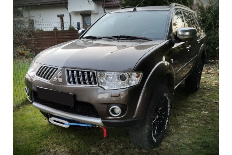 Montageplatte für Seilwinde Mitsubishi L200 / Pajero Sport 2