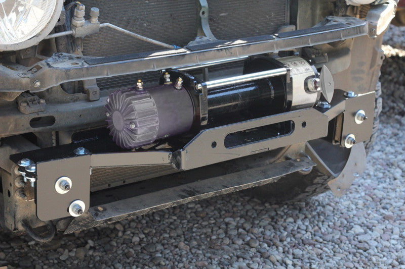 Mounting Plate for Winch for Toyota FJ Cruiser