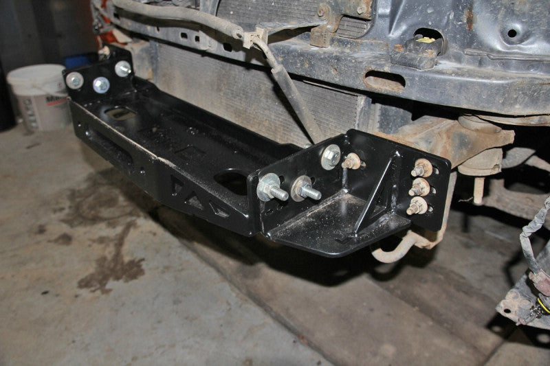 Plaque de montage pour treuil Toyota Land Cruiser J120