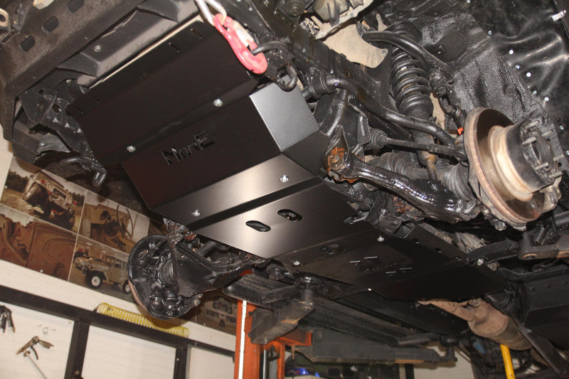 Stahl Unterfahrschutz Motor & Lenkung Toyota Hilux 7 Vigo 2005-2011 mit MO-Z010 Stoßstange