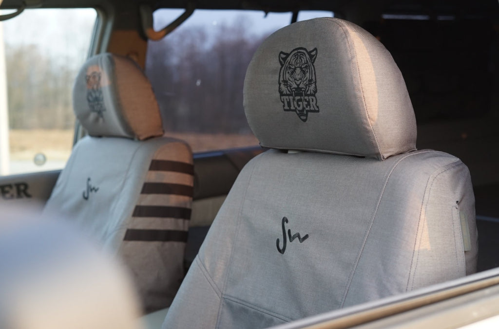 Housses de siège - Kit de rangement pour l'avant du Nissan Patrol Y61 Ver. 1