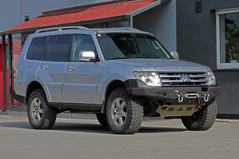 Seilwindenstoßstange Mitsubishi Pajero 4 V80
