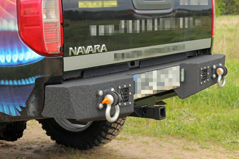 Pare-chocs arrière en acier Nissan Navara D40