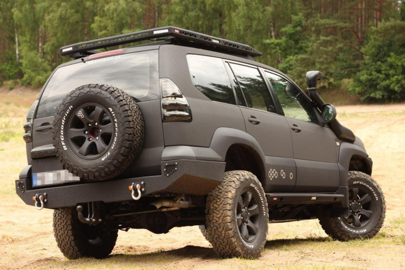 Stahl-Heckstoßstange Toyota Land Cruiser J120 J125 kurz – Zubehöransicht